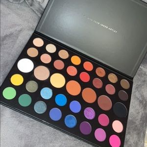 Morphe x James Charles Palette